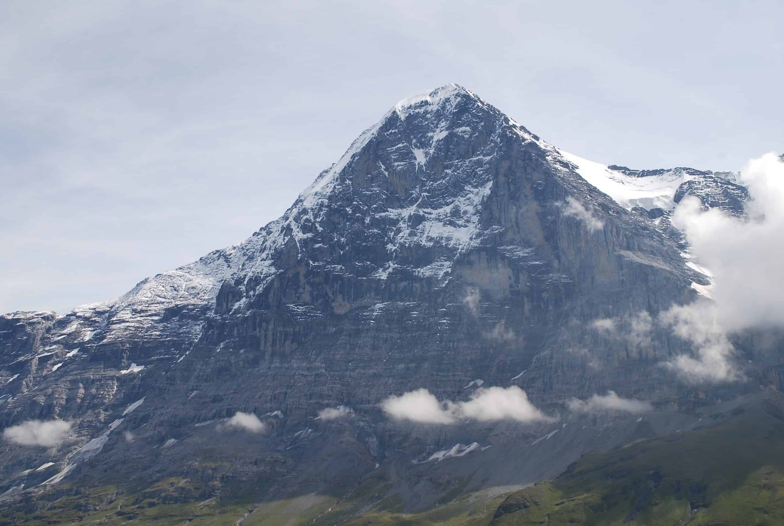 Nowy rekord kultowej trasy wspinaczkowej na Eigerze!