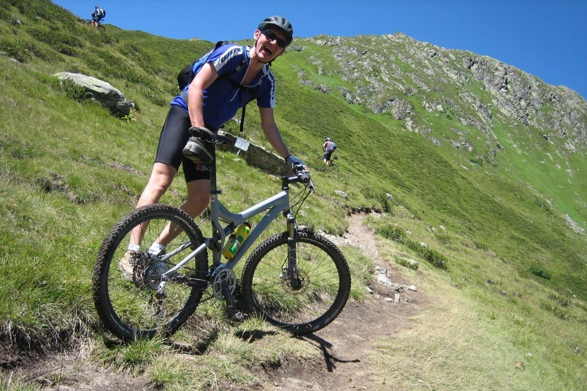 Jaki rower wybrać na początek przygody z kolarstwem górskim?