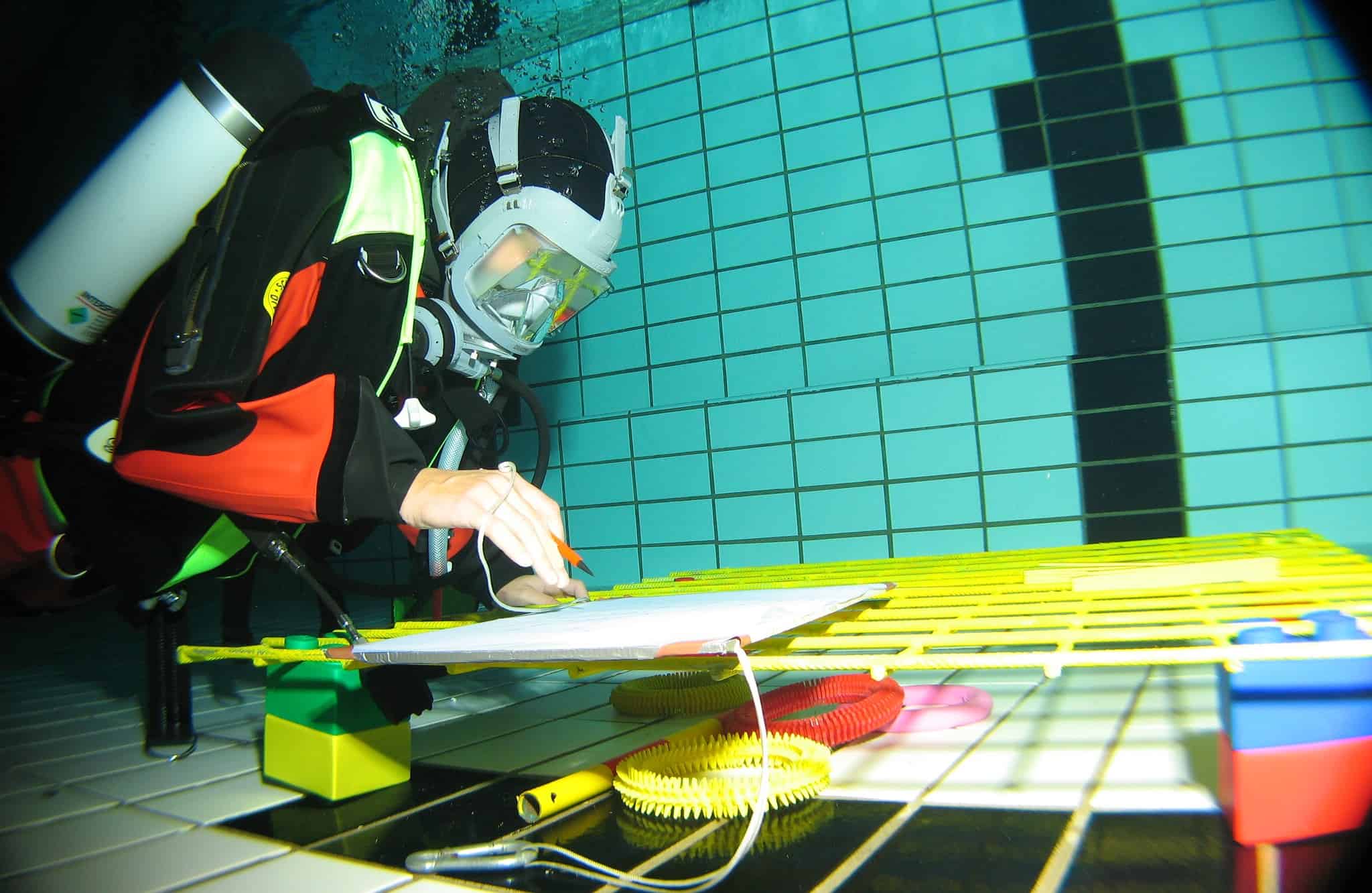 Deep Dive Dubai najgłębszym basenem nurkowym na świecie. 60-metrowy gigant zdystansował Deepspot